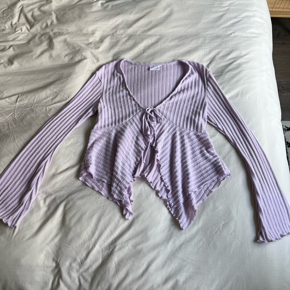 Very soft purple tie front top - Picture 1 of 3
